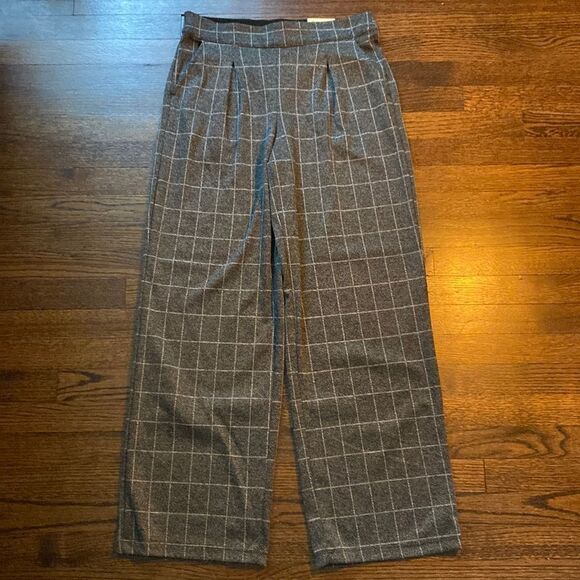 Max Studio Pants - NWT Max Studio Large Pleated Wide Leg High Rise Plaid/Checks Pattern